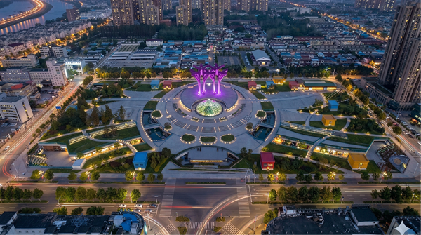 古钻催人进 城更传喜报——304am永利集团集团成功中标霍邱县人民广场邻里中心项目